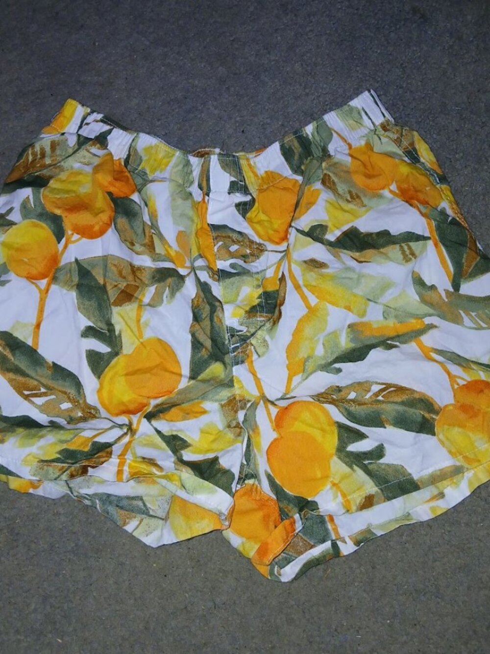 Lemon boxer shorts